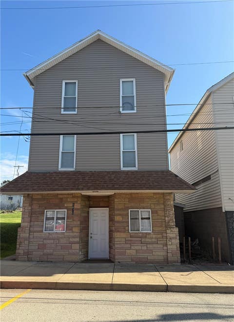 Photo for 1028 Main St