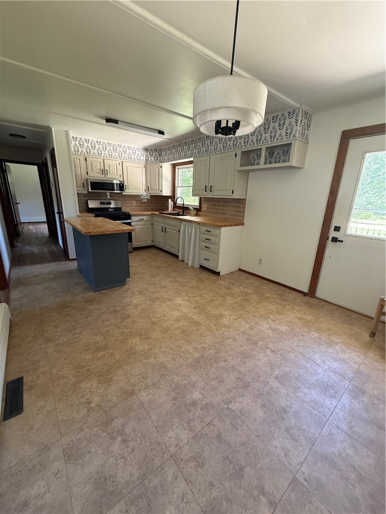 308 Orlando Ave