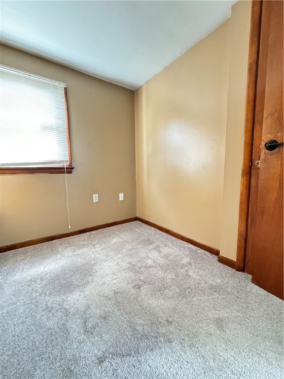 1037 Nimick Ave, Monaca, Pennsylvania image 19
