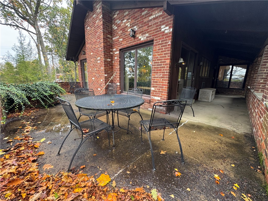 248 Rutledge Dr