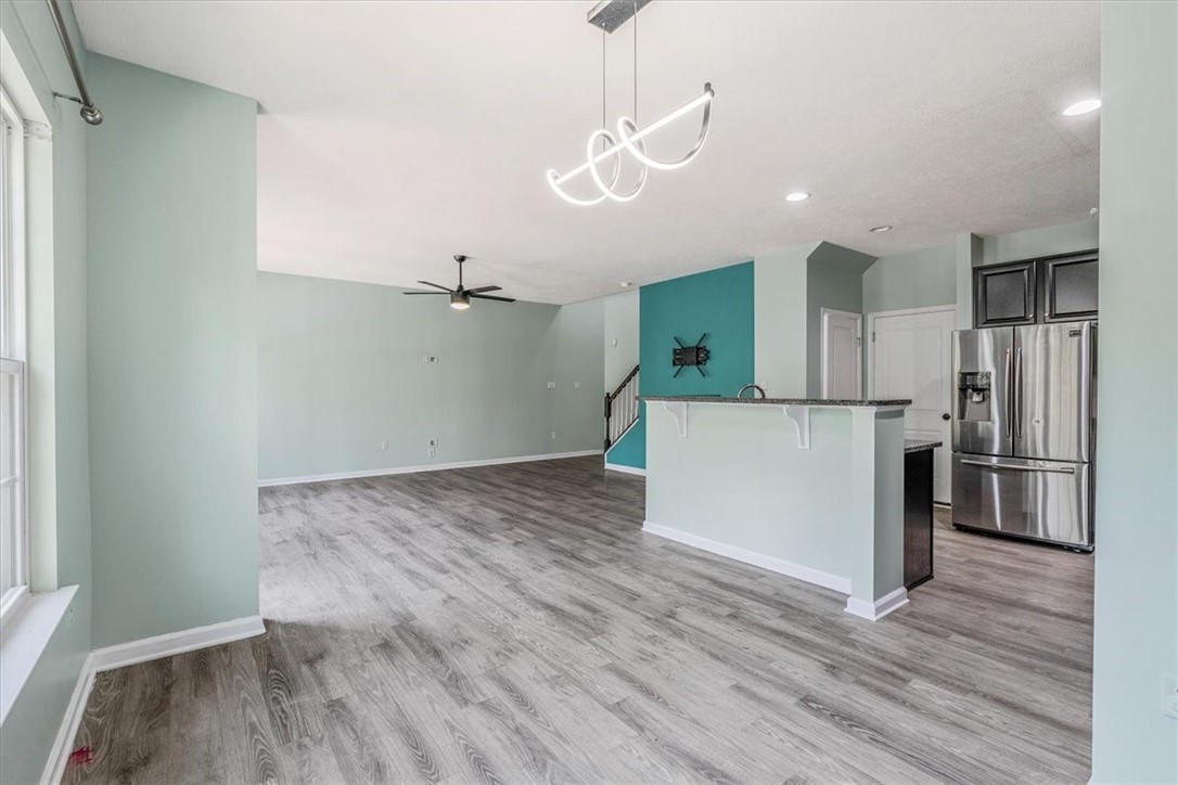 South Fayette, Pennsylvania 15057, United States, 3 Bedrooms Bedrooms, ,3 BathroomsBathrooms,Residential,Active,210399