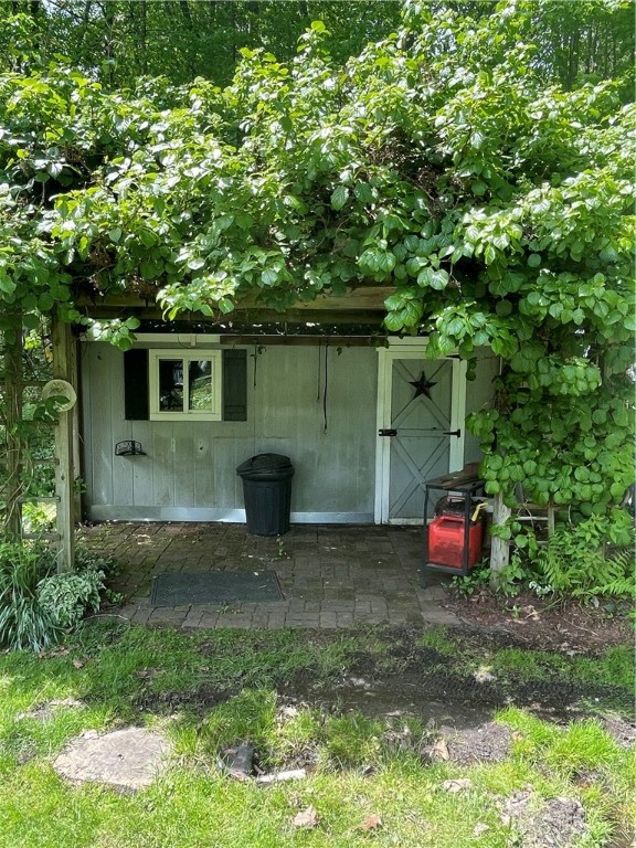 Jenner Twp, Pennsylvania 15563, United States, 2 Bedrooms Bedrooms, ,1 BathroomBathrooms,Residential,Pending,128732