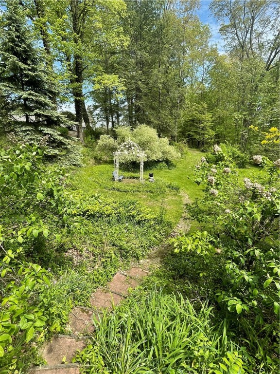 Jenner Twp, Pennsylvania 15563, United States, 2 Bedrooms Bedrooms, ,1 BathroomBathrooms,Residential,Pending,128732