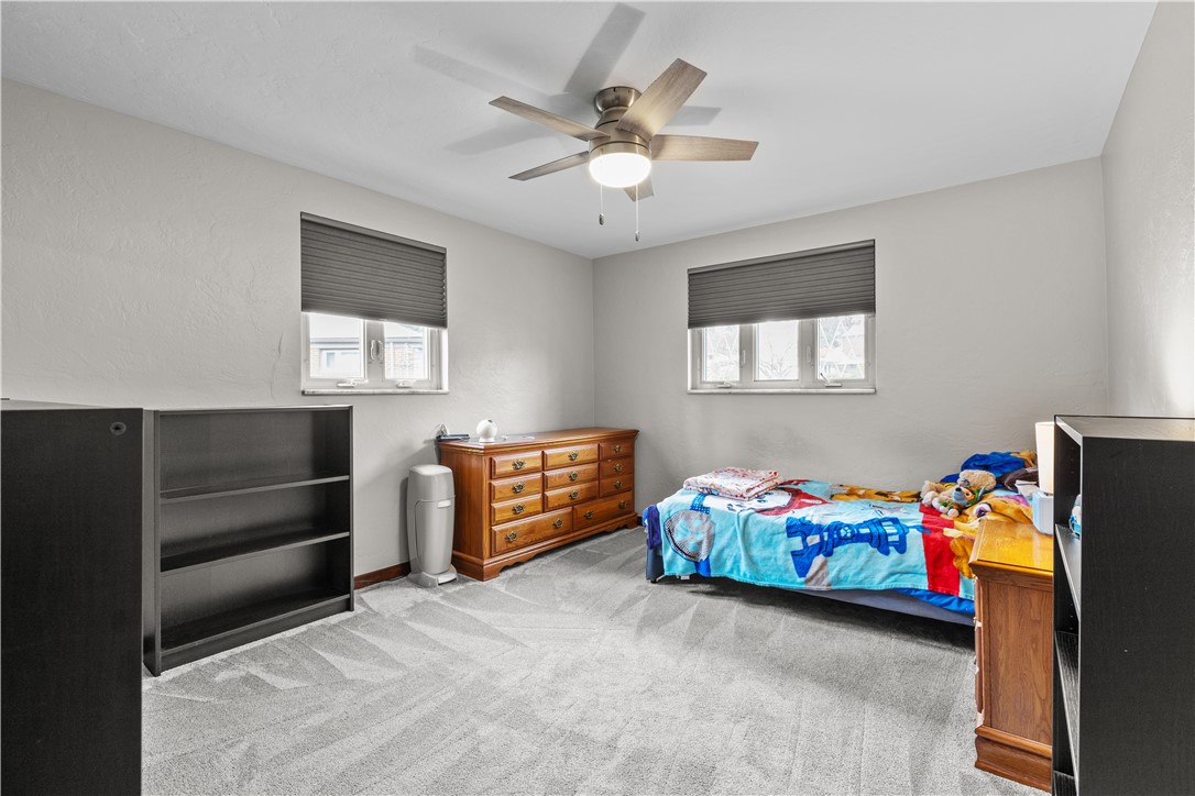 4 Harter Cir Cir, Whitehall, Pennsylvania image 14