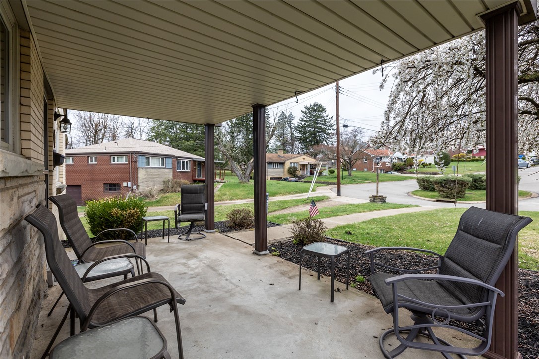 4 Harter Cir Cir, Whitehall, Pennsylvania image 28