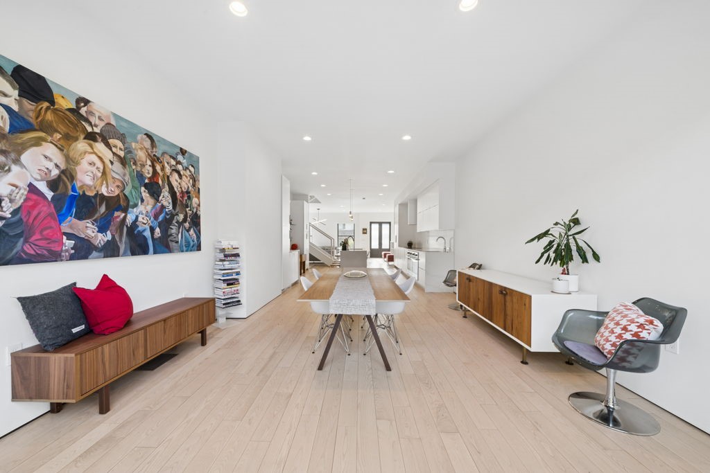 Pittsburgh, Pennsylvania, 15232, United States, 3 Bedrooms Bedrooms, ,4 BathroomsBathrooms,Residential,Active,2035611