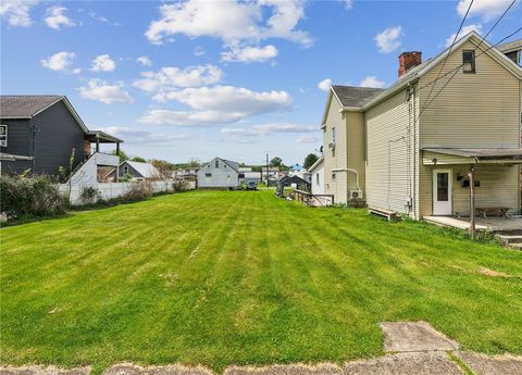 Photo of 276 Morewood Ave, Blairsville, PA 15717 (MLS # 1752892)