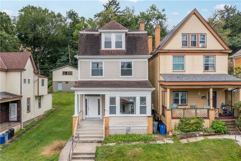 Photo of 138 Linnview Ave, Pittsburgh, PA 15210 (MLS # 1751004)