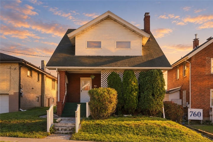Photo 1 of 36 — 758 Vankirk St, Clairton, PA 15025