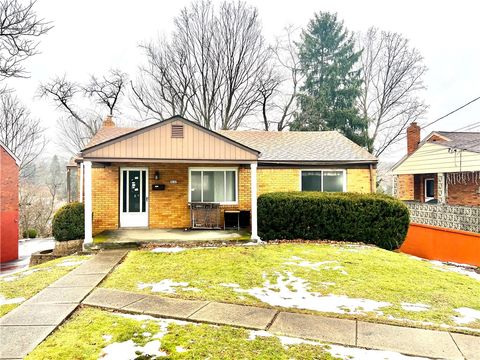 Photo of 4142 Steiger St, Pittsburgh, PA 15234 (MLS # 1736782)