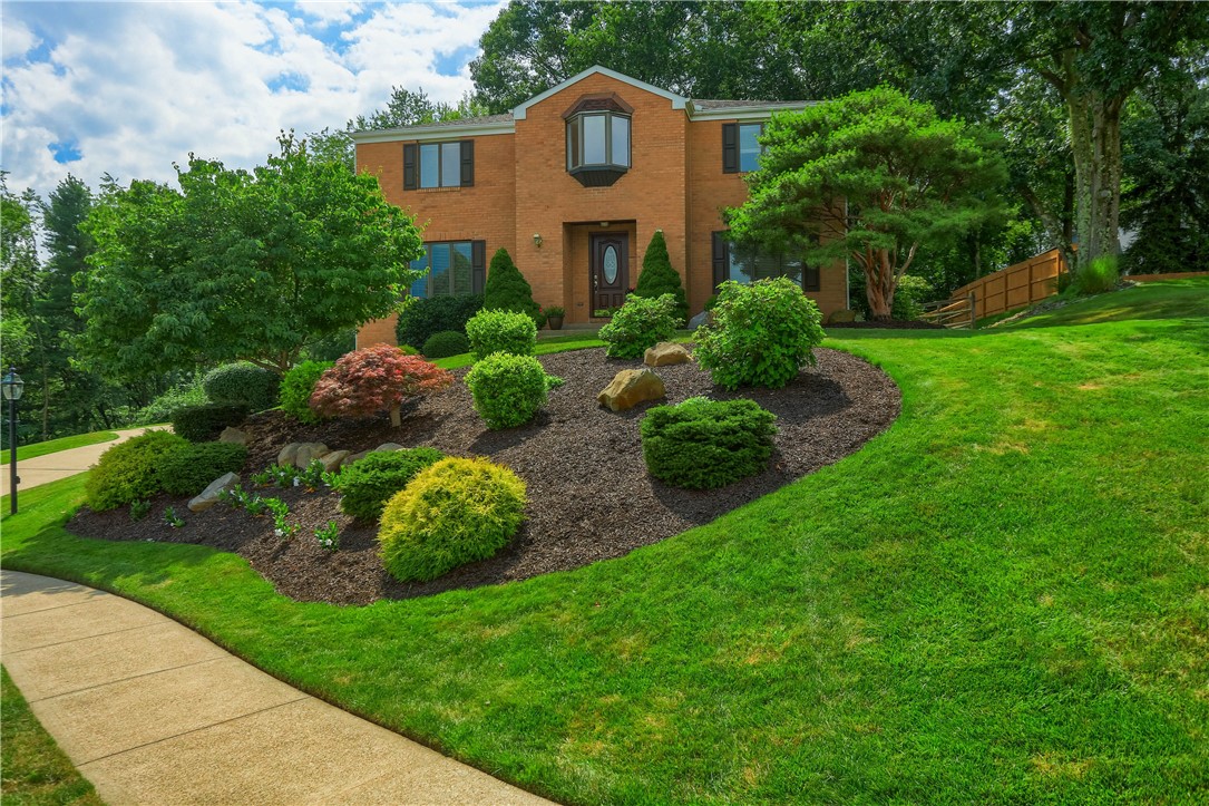 329 Oak Grove Ct.