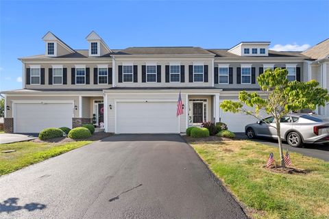 Photo of 2284 Flint Dr, Washington, PA 15301 (MLS # 1725419)