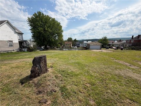 Vacant Land For Sale - 317 S 9th St<br/> Fayette County, Connellsville, PA 15425