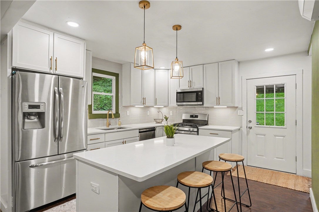 1060 Old Coal Hollow Rd