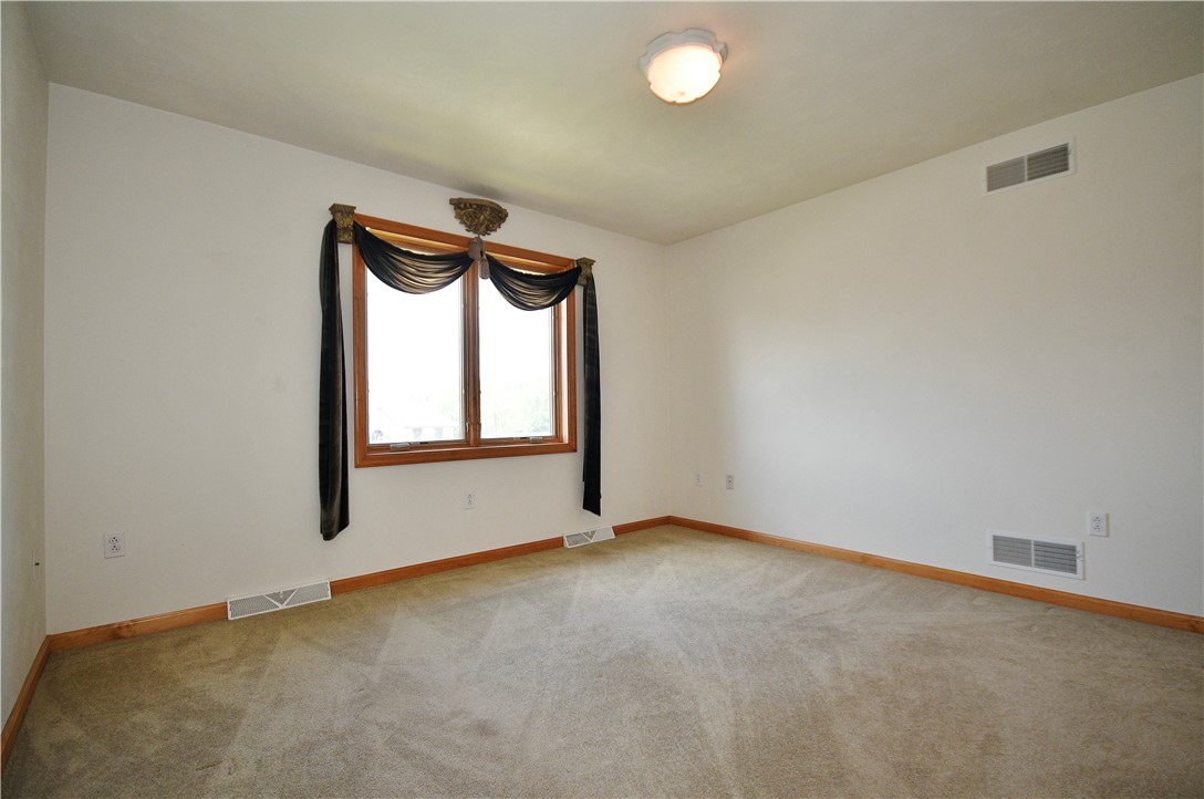 Hempfield Twp - Wml, Pennsylvania 15642, United States, 3 Bedrooms Bedrooms, ,3 BathroomsBathrooms,Residential,Active,126345