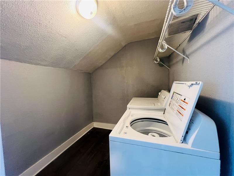 Sharpsburg, Pennsylvania 15215, United States, 2 Bedrooms Bedrooms, ,1 BathroomBathrooms,Residential,Active,124034