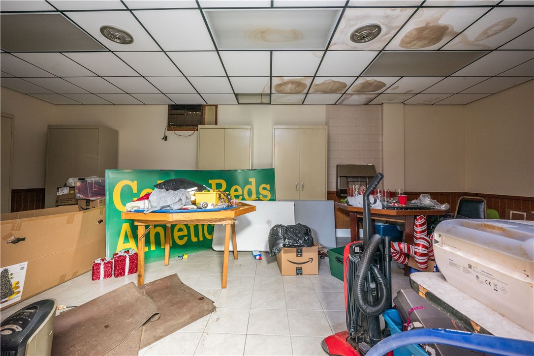 Aliquippa, Pennsylvania 15001, United States, ,Commercial,Active,58686