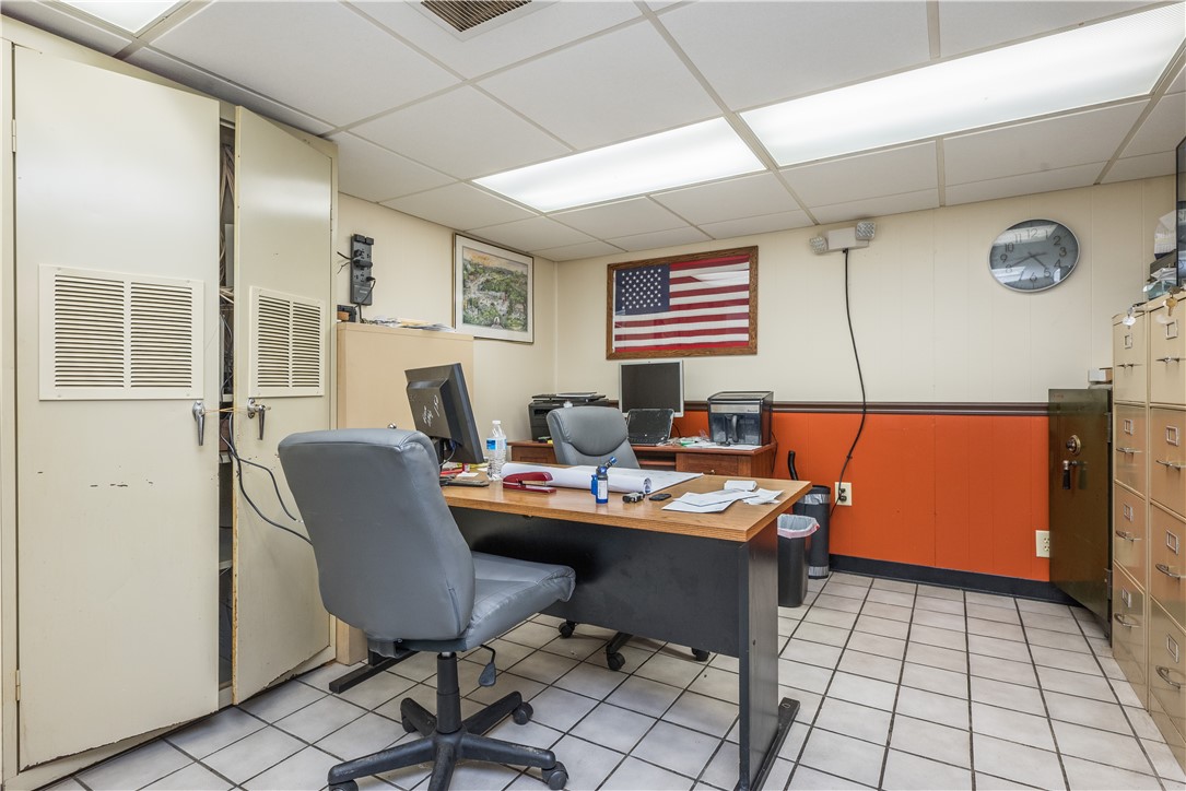 Aliquippa, Pennsylvania 15001, United States, ,Commercial,Active,58686