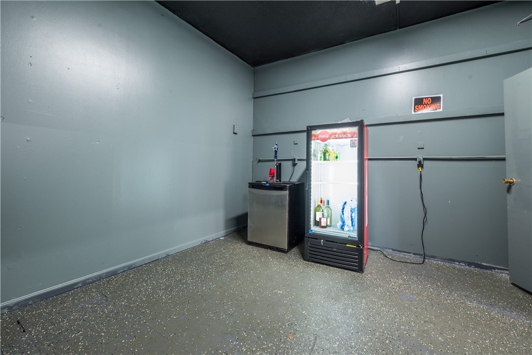 Aliquippa, Pennsylvania 15001, United States, ,Commercial,Active,58686