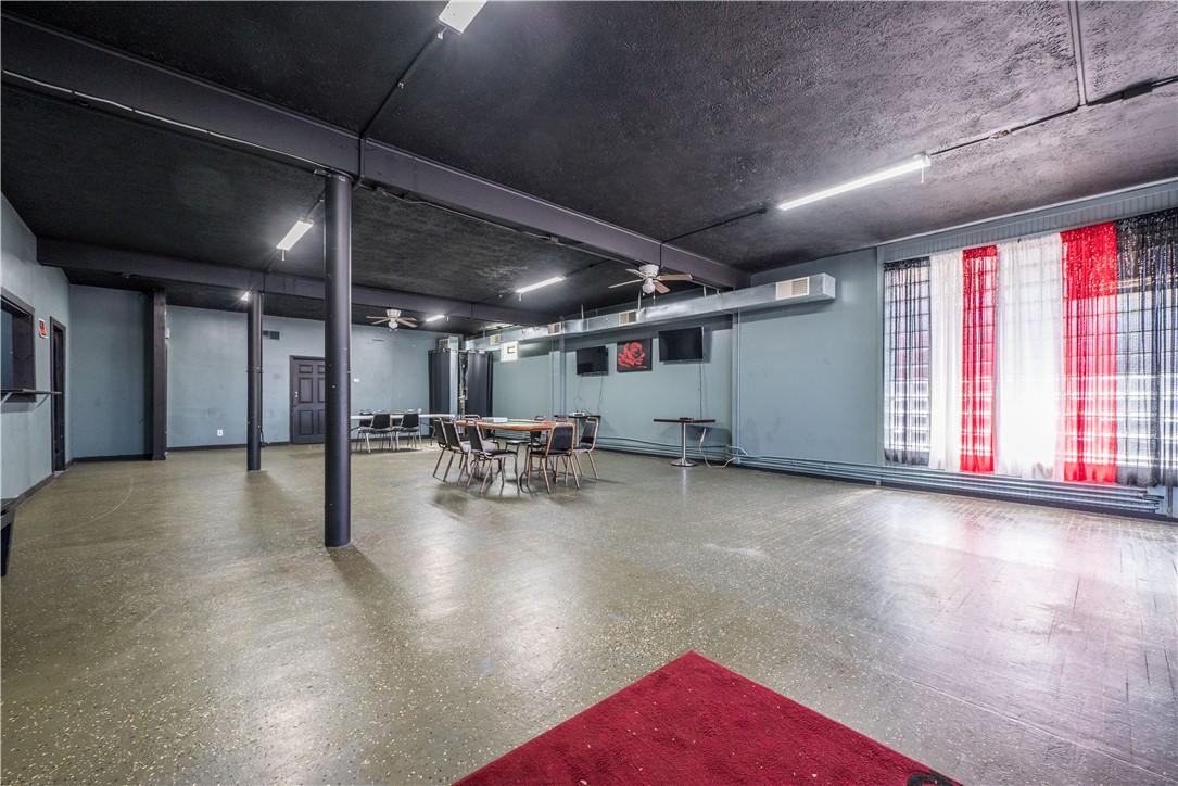 Aliquippa, Pennsylvania 15001, United States, ,Commercial,Active,58686