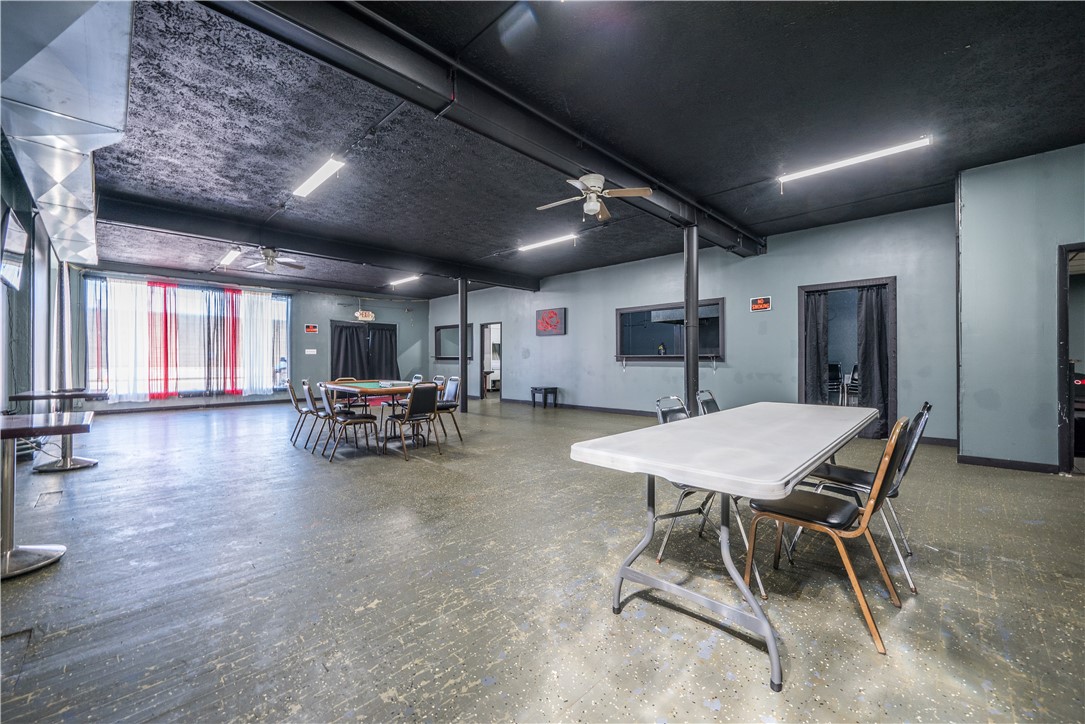 Aliquippa, Pennsylvania 15001, United States, ,Commercial,Active,58686