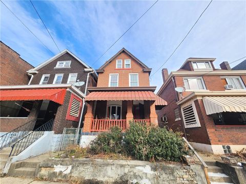 Photo of 160 5th Ave, Braddock, PA 15104 (MLS # 1736112)