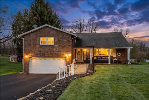 Photo of 605 Davidson Dr, Rochester, PA 15074 (MLS # 1747232)