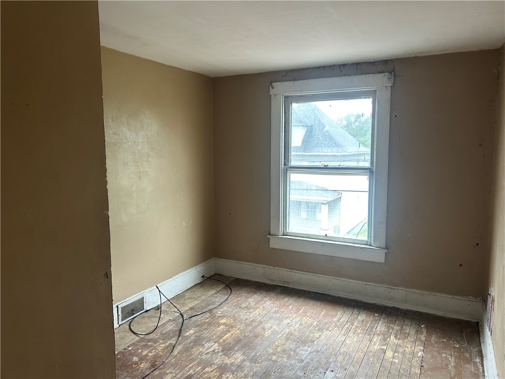 23 Thomas St, Uniontown, Pennsylvania image 11