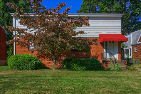 Photo of 117 Cobb Ave, Pittsburgh, PA 15205 (MLS # 1737652)