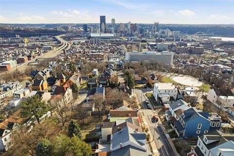 Photo of 1616 Myler St, Pittsburgh, PA 15212 (MLS # 1739090)