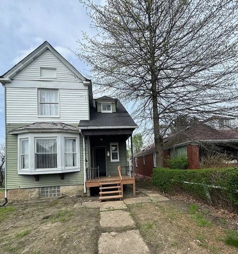 Photo of 519 Wilson Ave, Clairton, PA 15025 (MLS # 1733624)