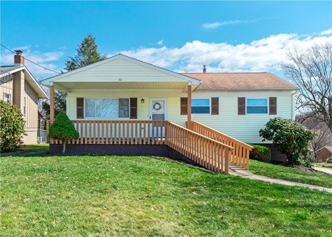 Photo of 30 Marilou Dr, Jeannette, PA 15644 (MLS # 1744519)