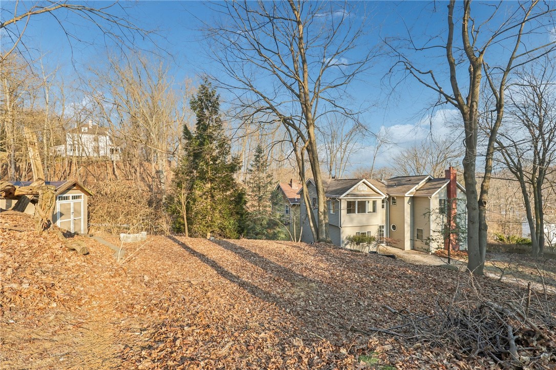 1050 Rose Ave Ave, Coraopolis, Pennsylvania image 33