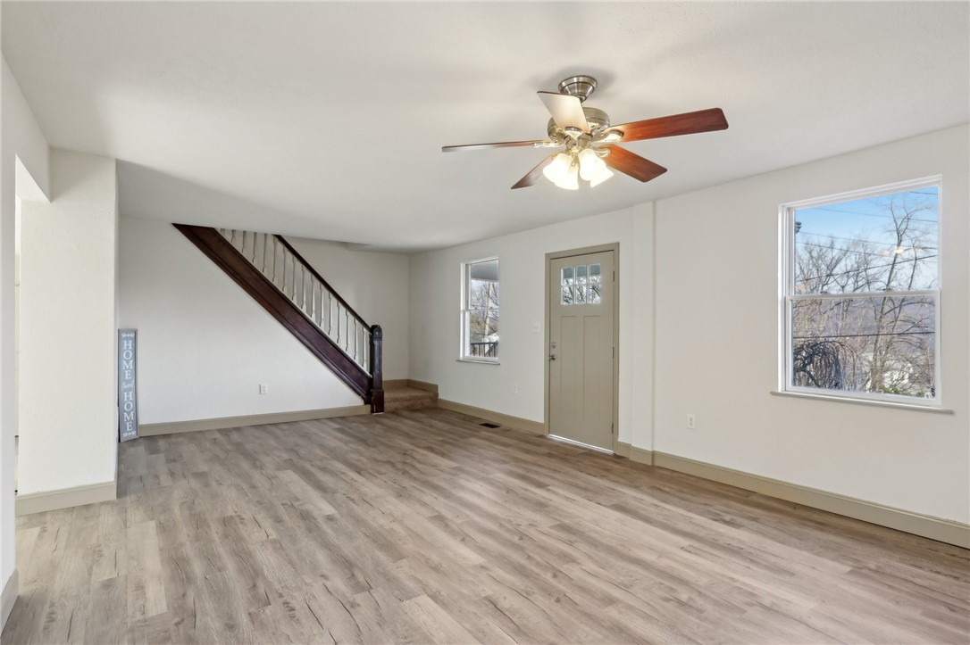 1050 Rose Ave Ave, Coraopolis, Pennsylvania image 2