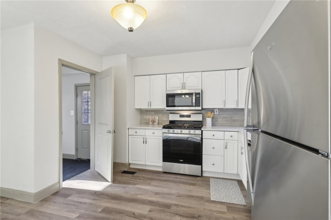 1050 Rose Ave Ave, Coraopolis, Pennsylvania image 11