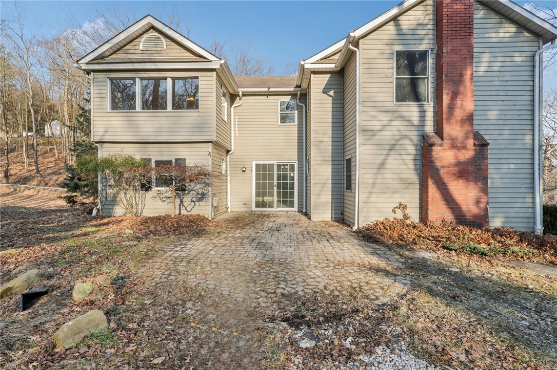 1050 Rose Ave Ave, Coraopolis, Pennsylvania image 30