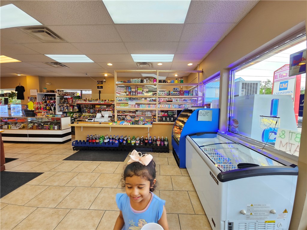 Uniontown, Pennsylvania 15401, United States, ,Commercial,Active,147273