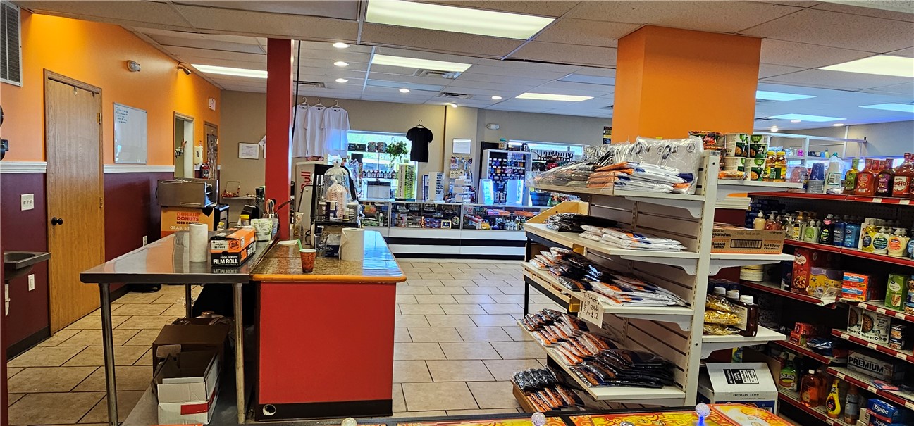 Uniontown, Pennsylvania 15401, United States, ,Commercial,Active,147273