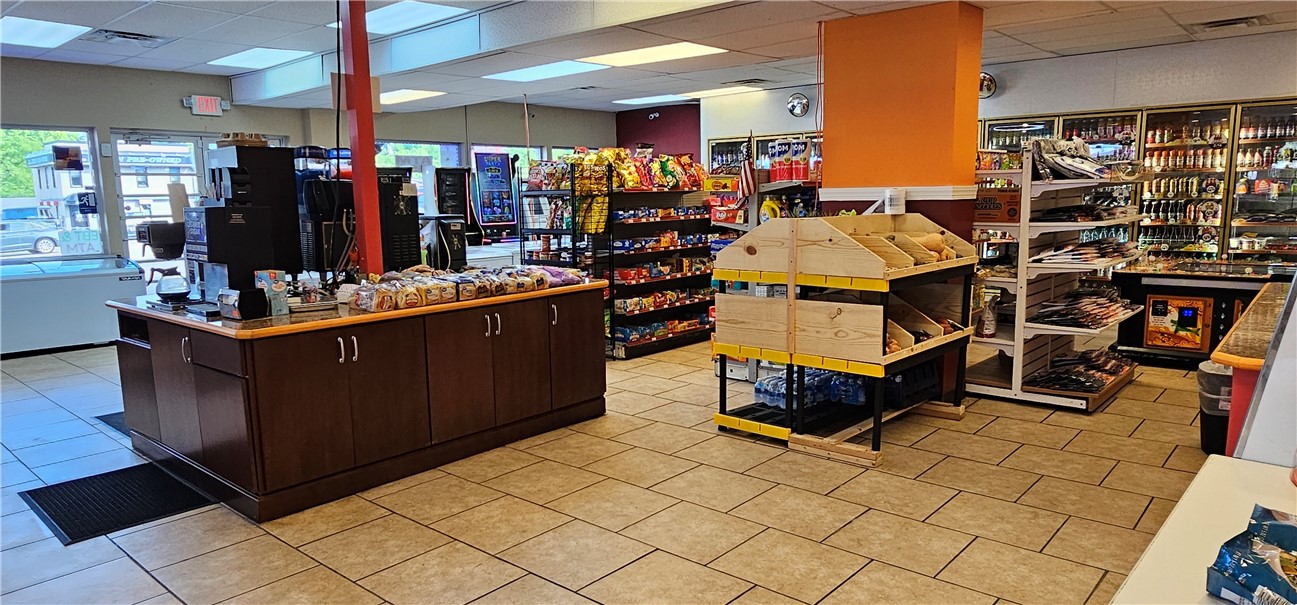 Uniontown, Pennsylvania 15401, United States, ,Commercial,Active,147273