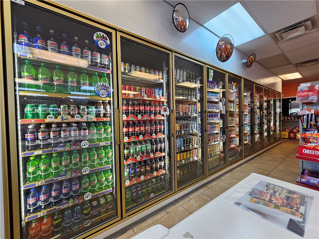 Uniontown, Pennsylvania 15401, United States, ,Commercial,Active,147273