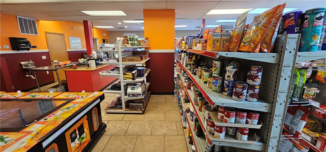 Uniontown, Pennsylvania 15401, United States, ,Commercial,Active,147273