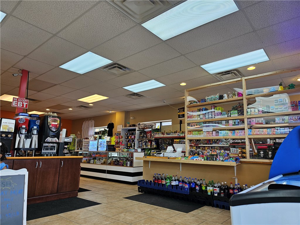 Uniontown, Pennsylvania 15401, United States, ,Commercial,Active,147273