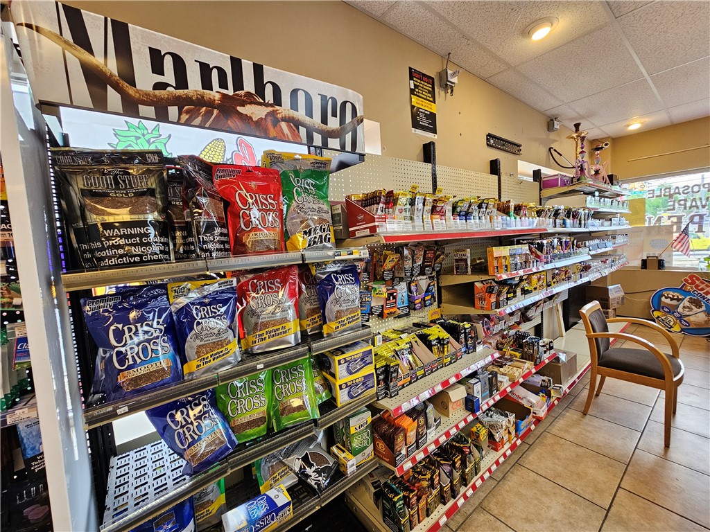 Uniontown, Pennsylvania 15401, United States, ,Commercial,Active,147273