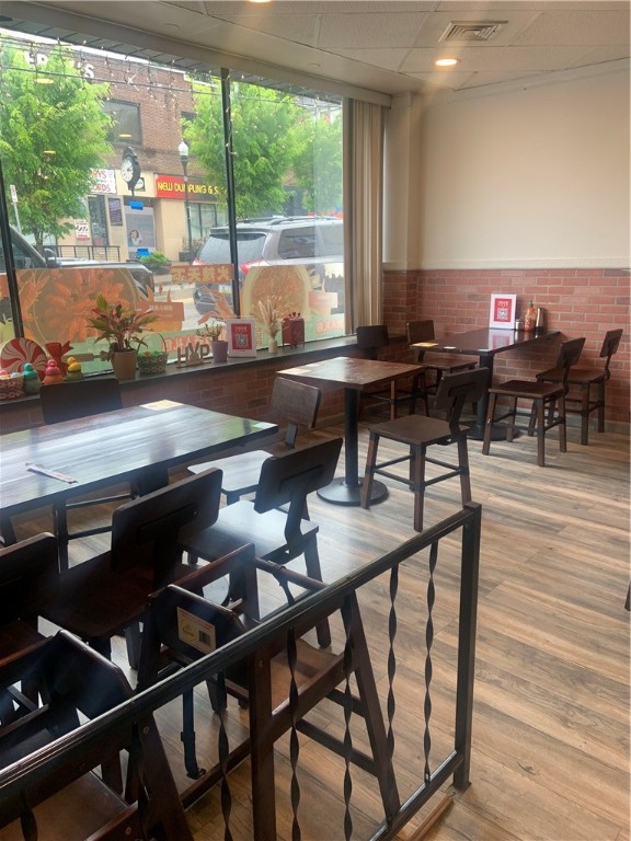 Squirrel Hill, Pennsylvania 15217, United States, ,Commercial,Active,126371