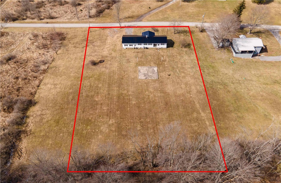 Springfield Twp - Mer, Pennsylvania 16156, United States, 3 Bedrooms Bedrooms, ,2 BathroomsBathrooms,Residential,Active,87695