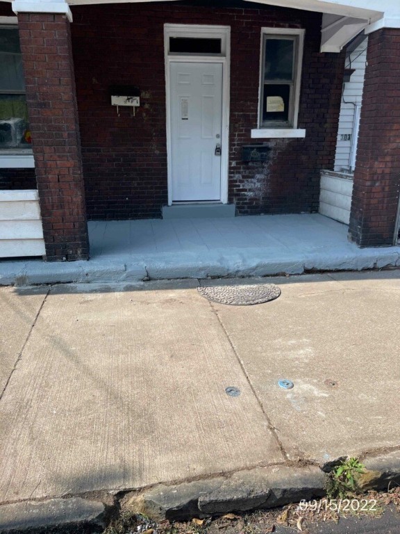 305 Walnut St