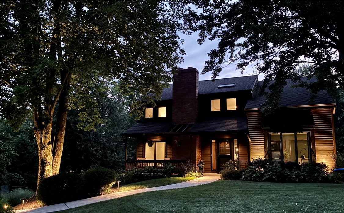 2621 Lansdale Dr