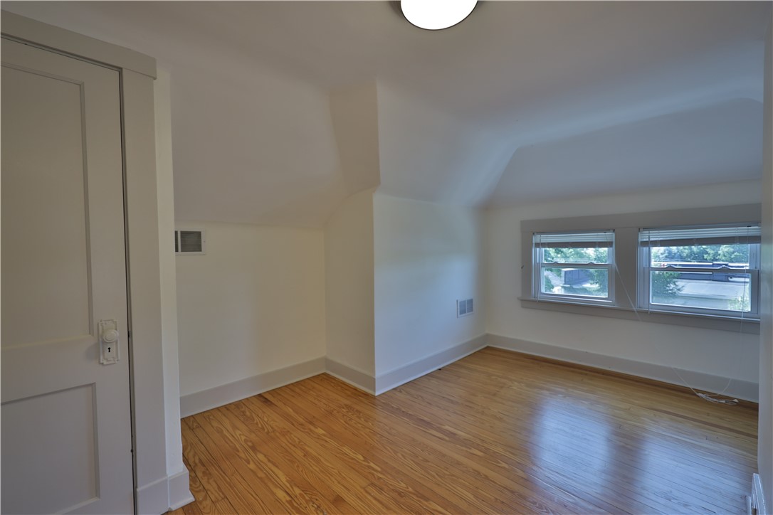 Squirrel Hill, Pennsylvania 15217, United States, 5 Bedrooms Bedrooms, ,3 BathroomsBathrooms,Residential,Active,224389 Squirrel Hill, Pennsylvania 15217, United States, 5 Bedrooms Bedrooms, ,3 BathroomsBathrooms,Residential,Active,224389