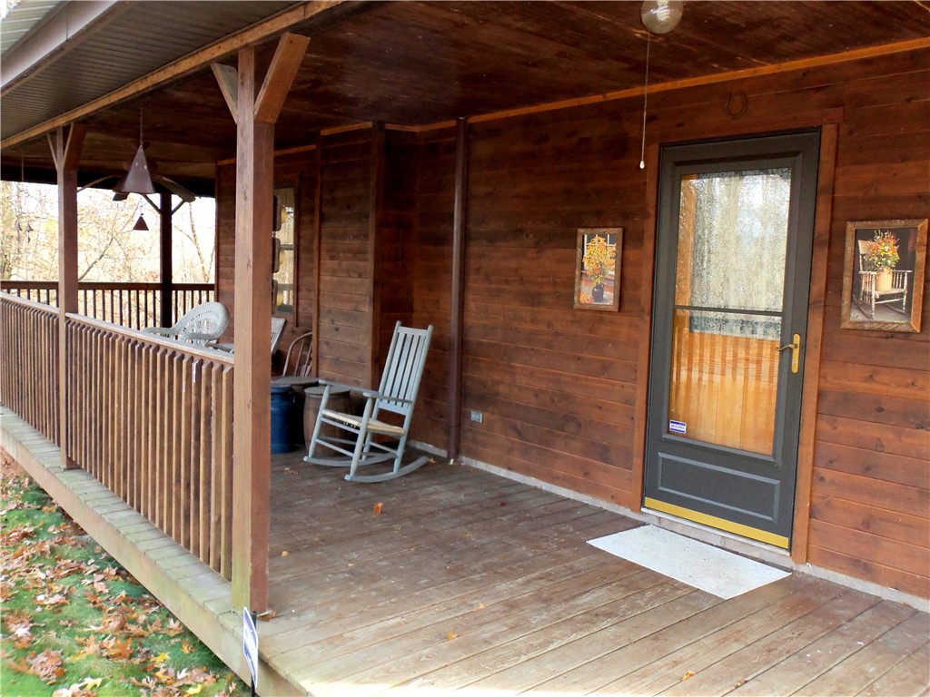 Cecil, Pennsylvania 15057, United States, 2 Bedrooms Bedrooms, ,2 BathroomsBathrooms,Residential,Pending,252022