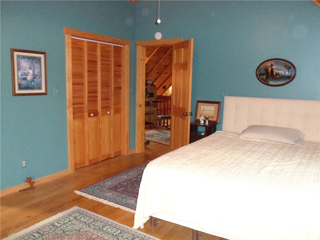 Cecil, Pennsylvania 15057, United States, 2 Bedrooms Bedrooms, ,2 BathroomsBathrooms,Residential,Pending,252022